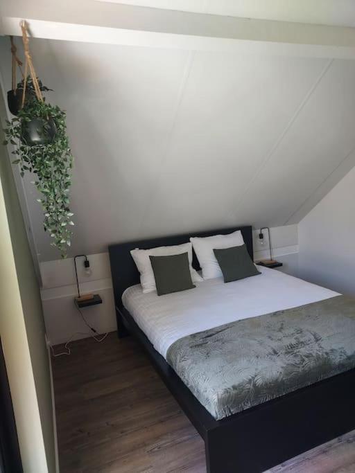 Heerlijk Huys, Vakantievilla Met Prive Tuin Ewijk Kültér fotó